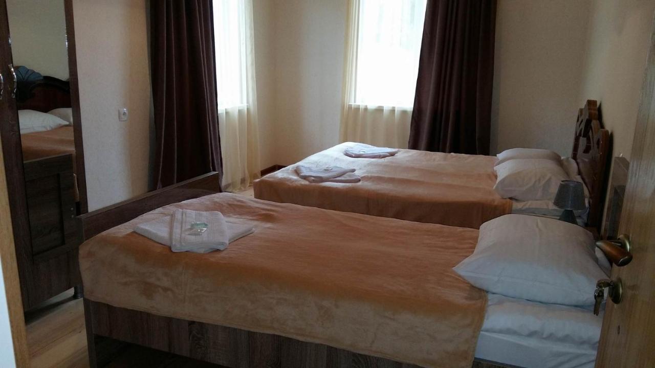 Guesthouse Guram Baba Mestia Exterior photo